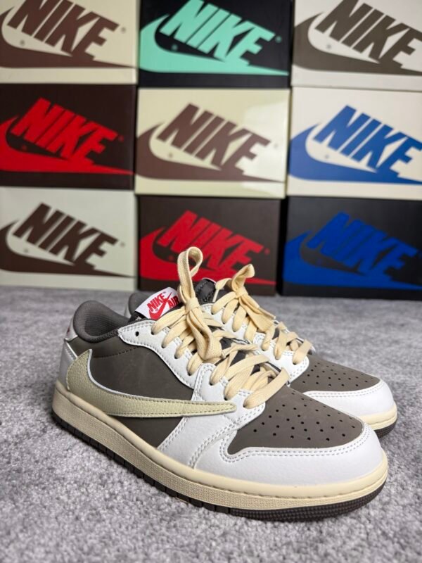 Jordan Travis Scott Light Mocha - Slika 2