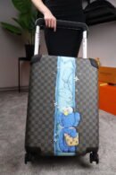 Louis Vuitton black brown Kofer KAWS