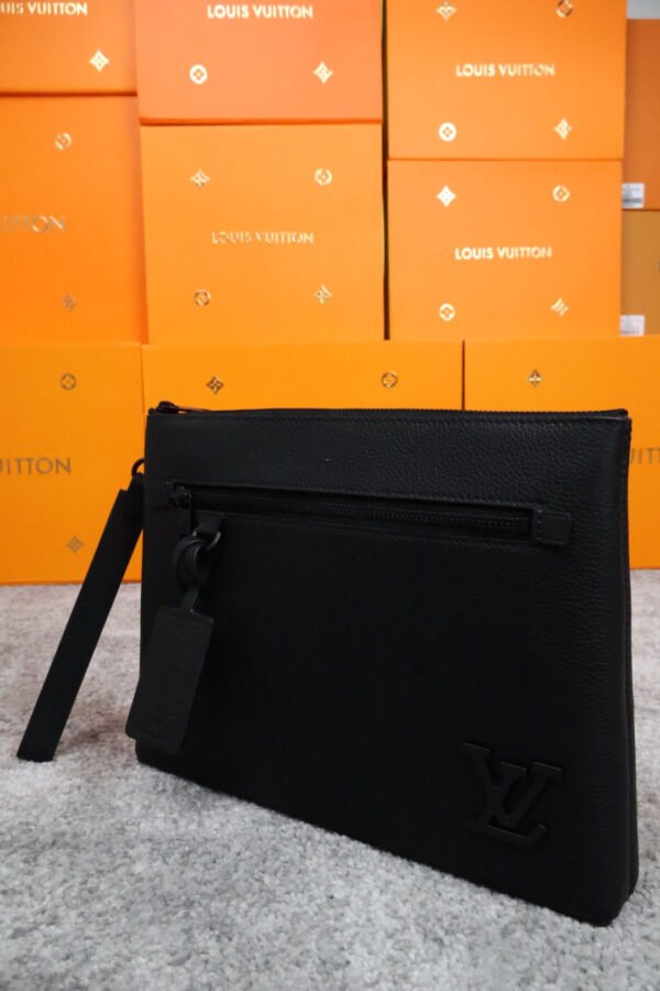 Louis Vuitton Aerogram Takeoff Pouch - Slika 3