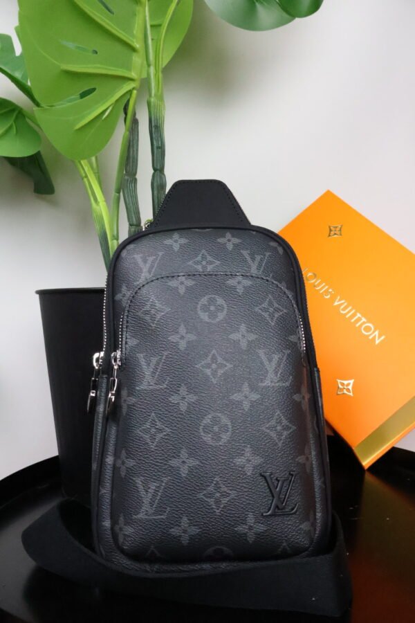 Louis Vuitton Monogram Eclipse Avenue Sling Bag - Slika 2