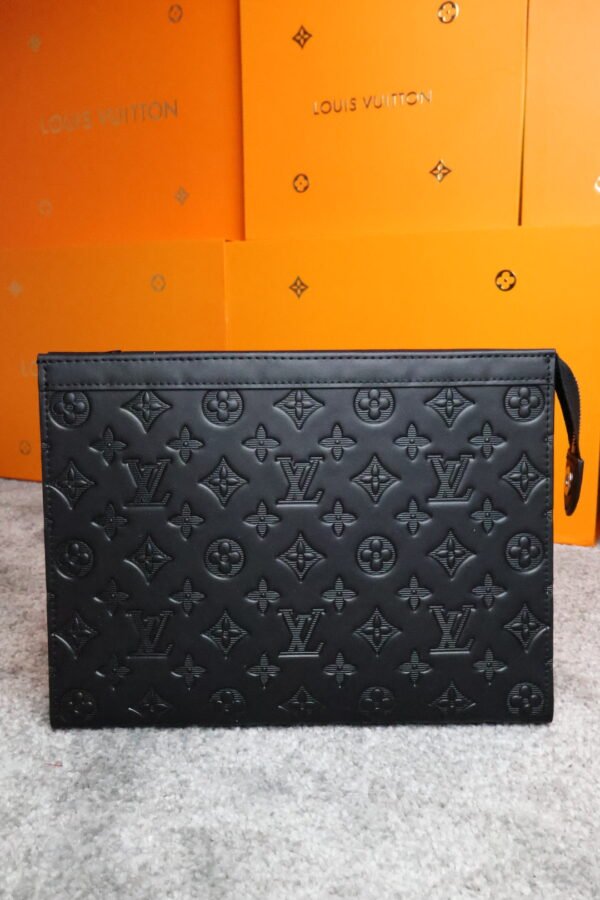 Louis Vuitton Monogram Shadow Discovery - Slika 3