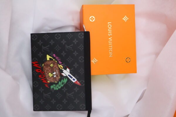 Louis Vuitton black cartoon logo bag - Slika 2