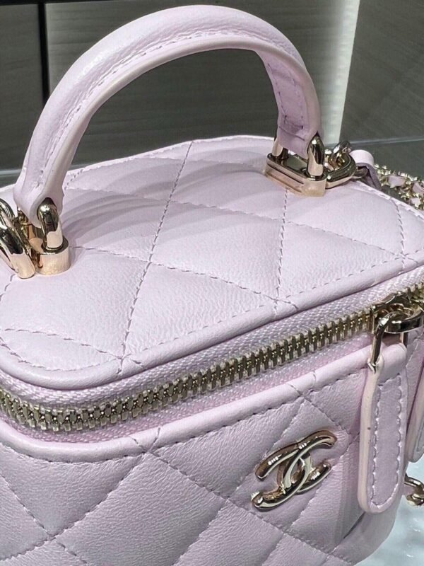 Chanel Mini Top Handle Vanity With Chain Light Pink Lambskin Gold Hard - Slika 5