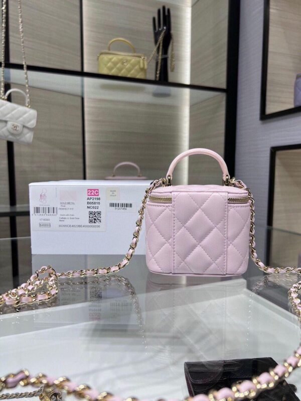 Chanel Mini Top Handle Vanity With Chain Light Pink Lambskin Gold Hard - Slika 9