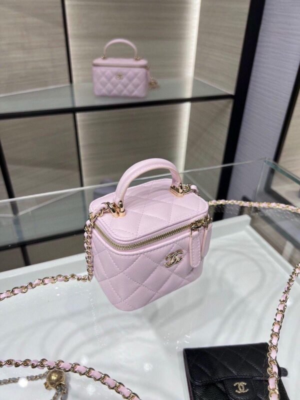 Chanel Mini Top Handle Vanity With Chain Light Pink Lambskin Gold Hard - Slika 11