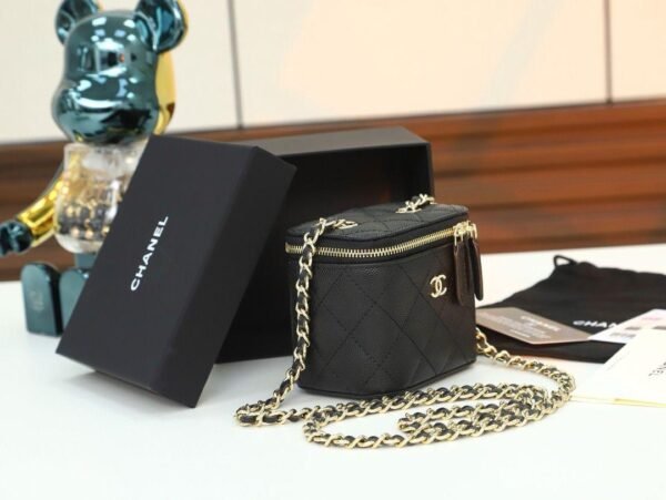 Chanel Mini Metal Vanity With Chain Black Lambskin Aged Gold Hard - Slika 8