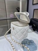 Chanel Mini With Chain white Lambskin Gold Hard