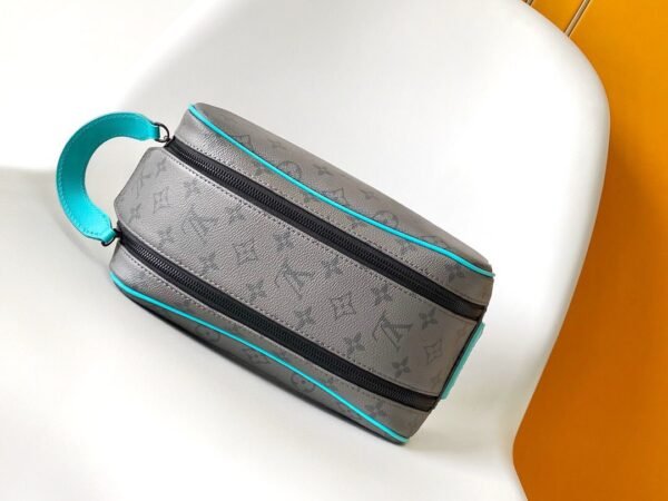Louis Vuitton Monogram Eclipse Reversion Dopp Kit - Slika 5