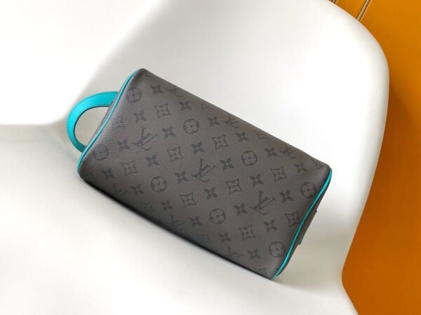 Louis Vuitton Monogram Eclipse Reversion Dopp Kit - Slika 6