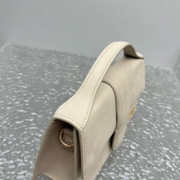 Jacquemus Soft Amber Leather Le Grand Bambino Structured Shoulder Bag - Slika 9