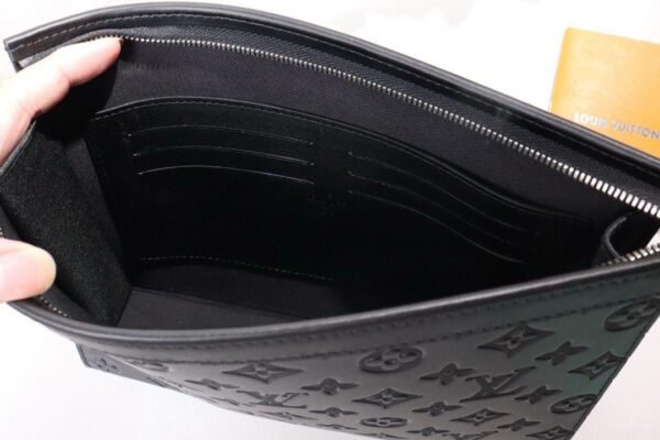 Louis Vuitton black bag - Slika 2