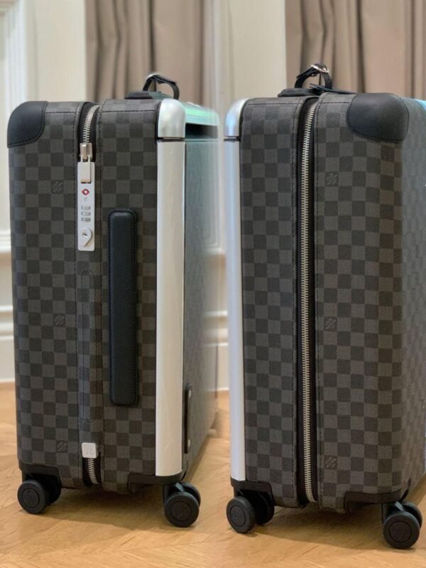 Louis Vuitton black brown Kofer KAWS - Slika 3