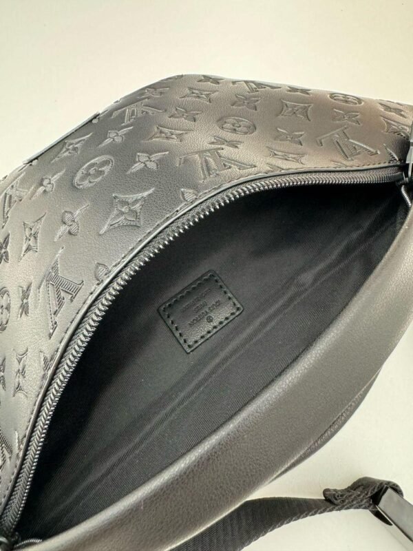 Louis Vuitton black bag - Slika 6