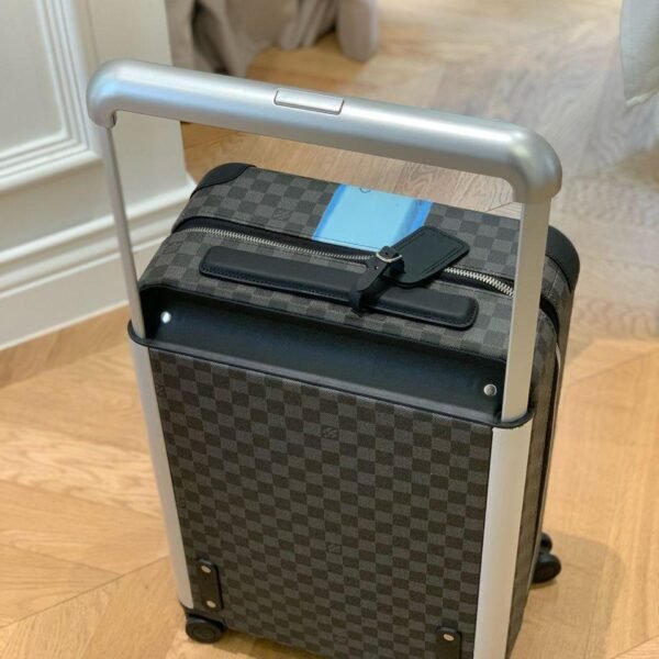 Louis Vuitton black brown Kofer KAWS