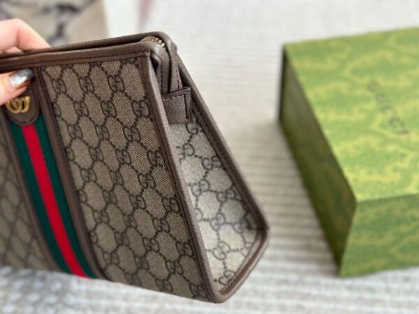 Gucci ophidia large gg supreme pouch clutch - Slika 4