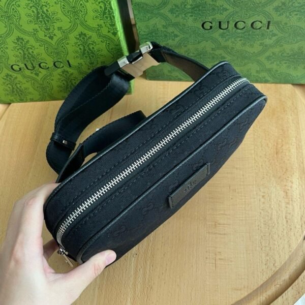Gucci GG Supreme Black Crossbody Bag - Slika 5