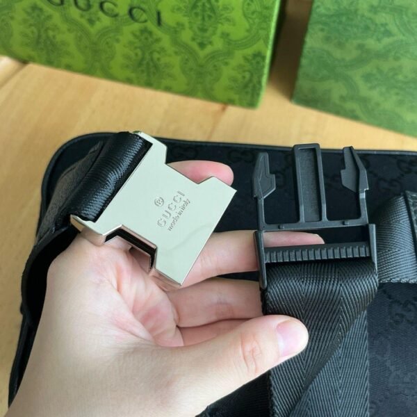 Gucci GG Supreme Black Crossbody Bag - Slika 8