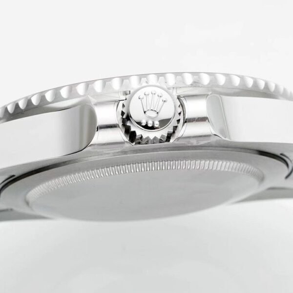 GMT-Master II 40 Silver / Green / Black