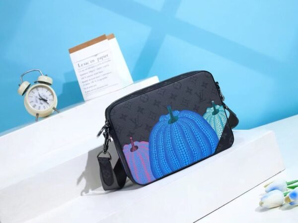 Louis Vuitton LV x YK Trio Messenger - Slika 2