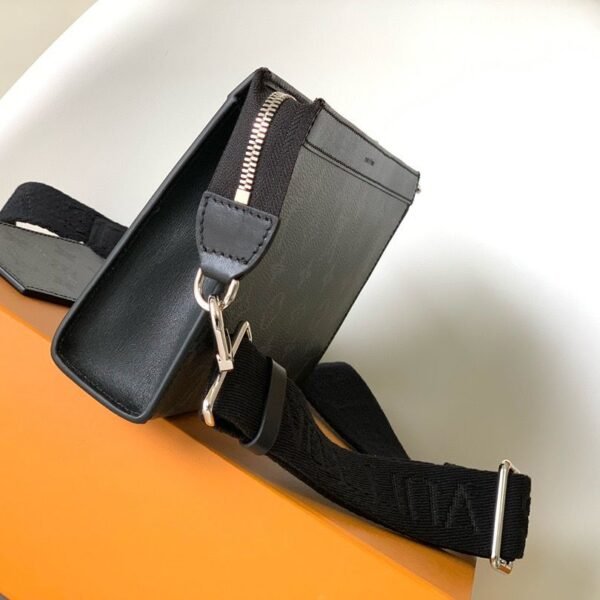 Louis Vuitton Gaston Wearable Wallet Monogram Eclipse Reverse