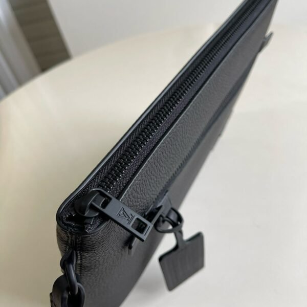 Louis Vuitton Aerogram Takeoff Pouch