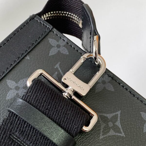 Louis Vuitton Gaston Wearable Wallet Monogram Eclipse Reverse