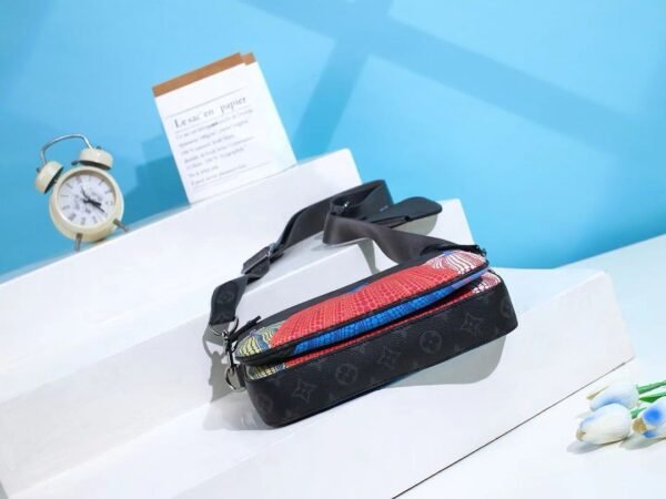 Louis Vuitton LV x YK Trio Messenger - Slika 7