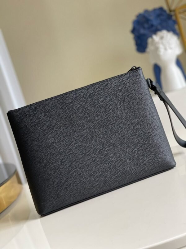 Louis Vuitton Aerogram Takeoff Pouch - Slika 5