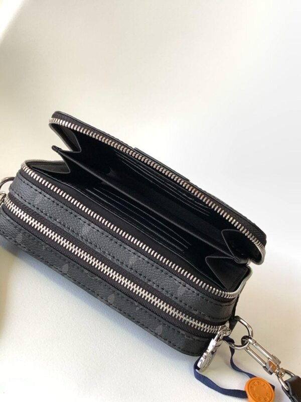 Louis Vuitton Monogram Eclipse Alpha Wearable Wallet - Slika 3