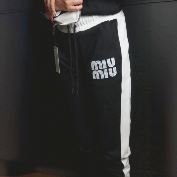 miu miu trenirka / black / white
