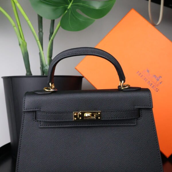 Hermes Kelly bag