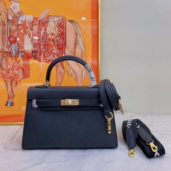 Hermes Kelly bag