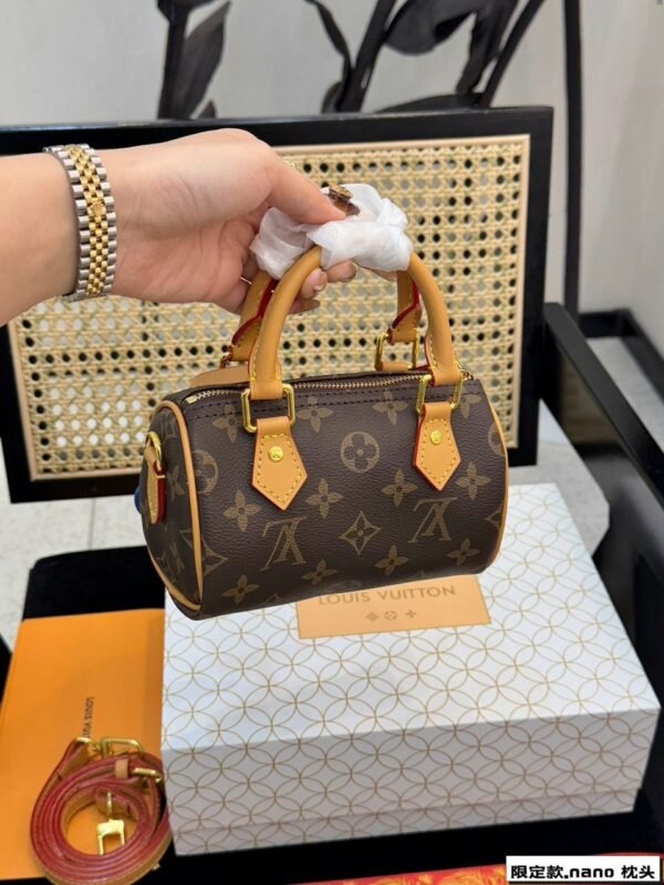 Louis Vuitton Speedy 20 New York - Slika 3