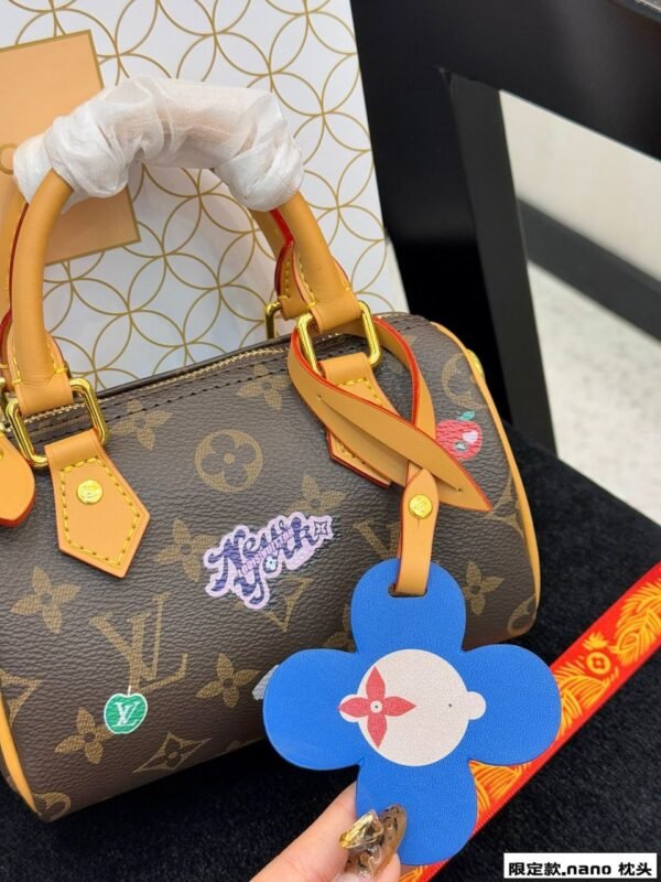 Louis Vuitton Speedy 20 New York - Slika 8