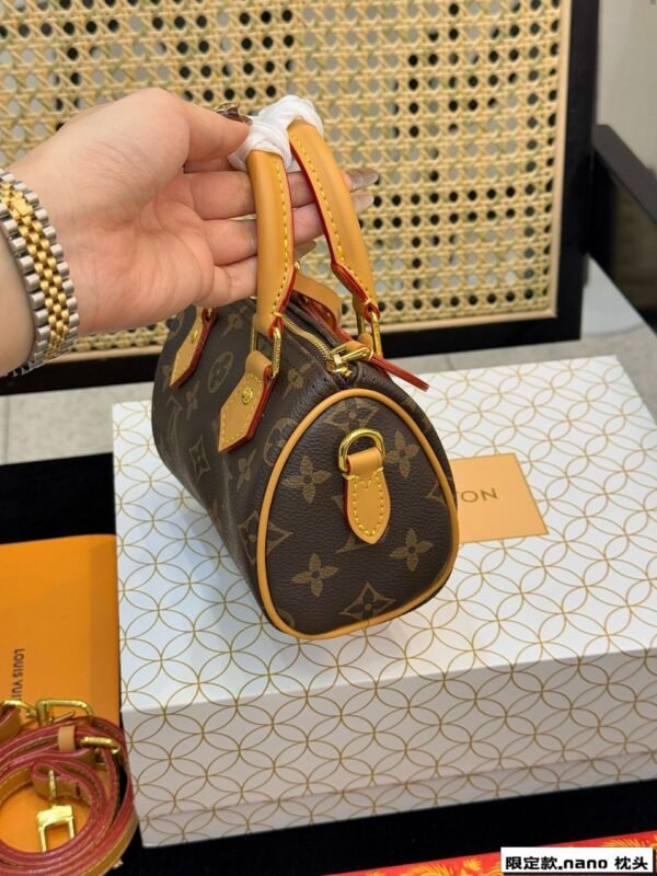 Louis Vuitton Speedy 20 New York - Slika 4