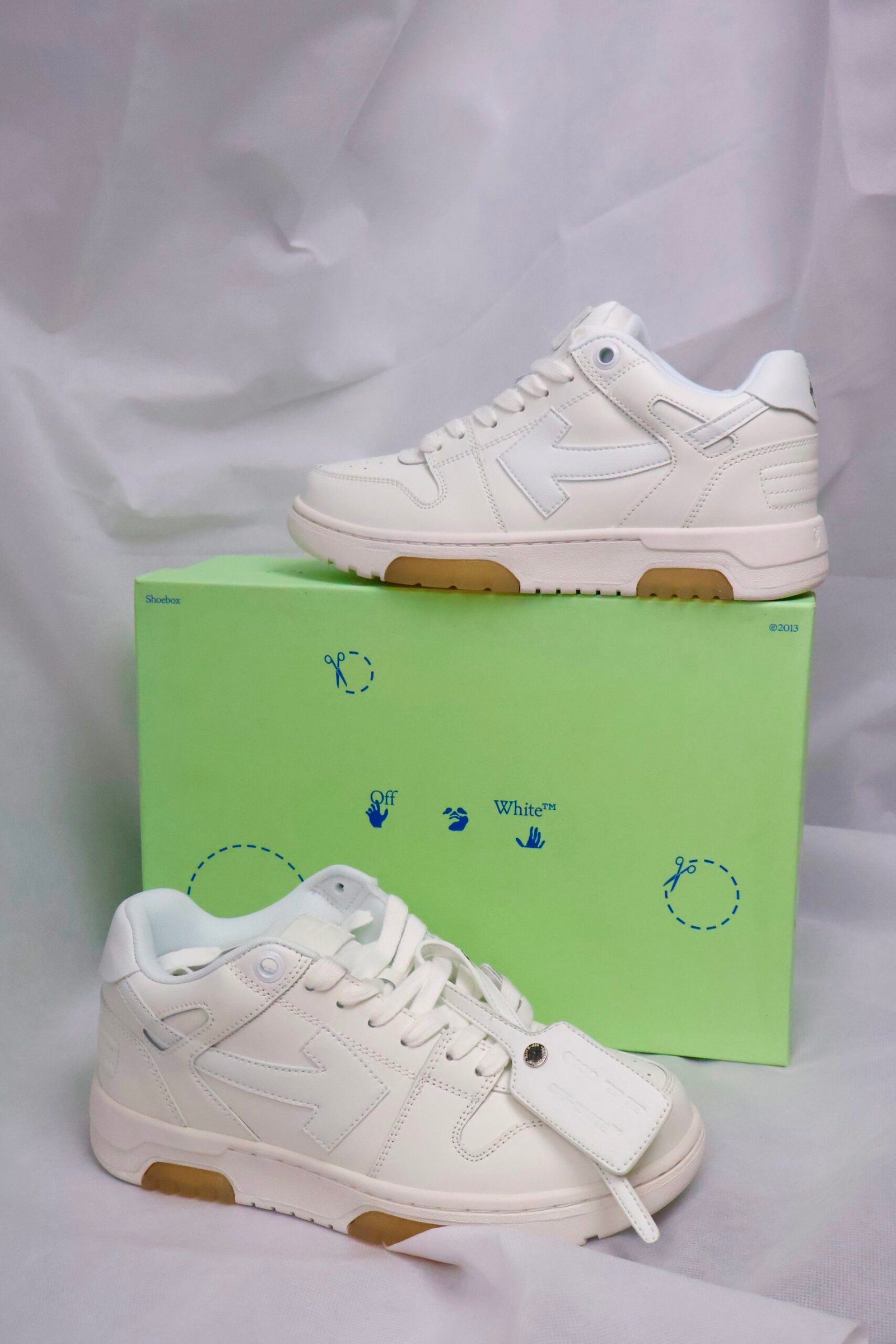 Off-White Out-of-Office Triple White - Slika 3