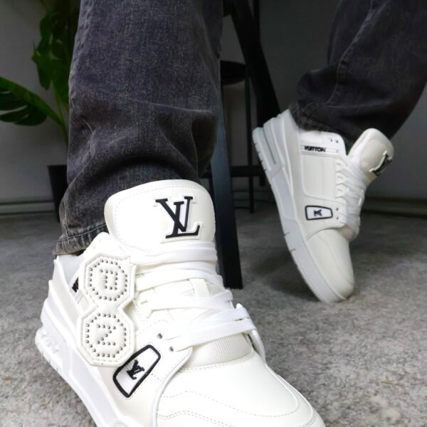 Louis Vuitton Trainers Luxury White