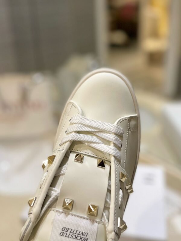 Valentino Garavani Rockstud White/Gold Leather Flatform - Slika 7