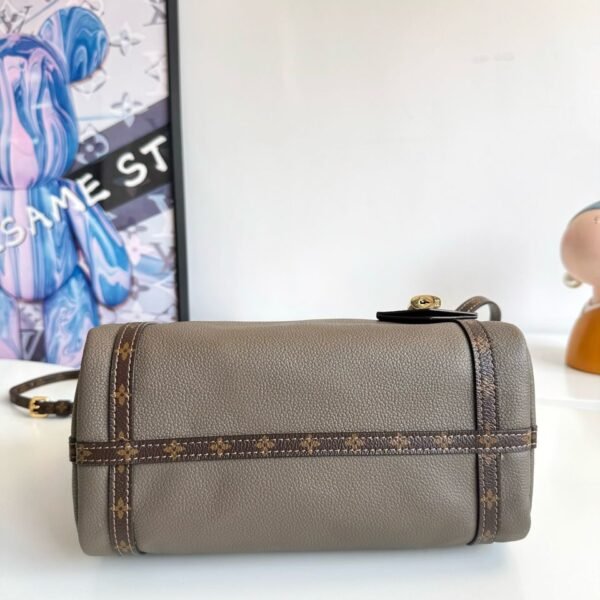 Louis Vuitton Sling Bag Olive Green