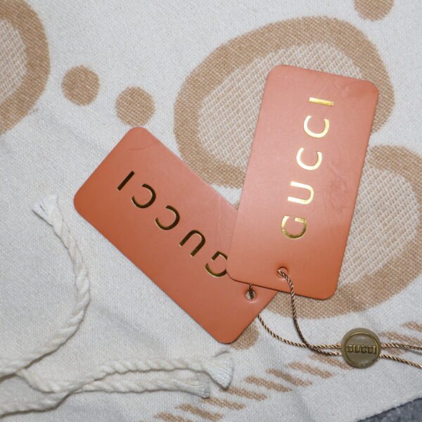 Gucci Šal Design Logo