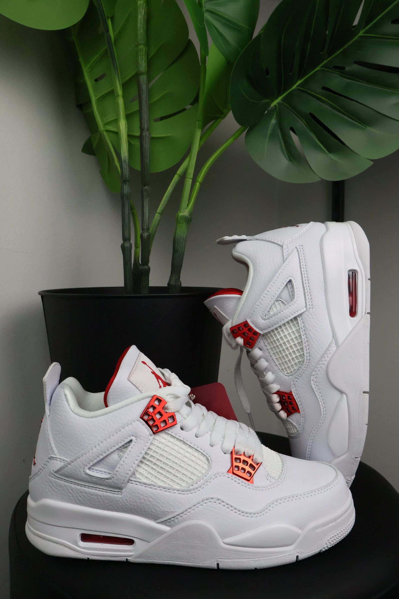 Air Jordan 4 Retro White/Red - Slika 2