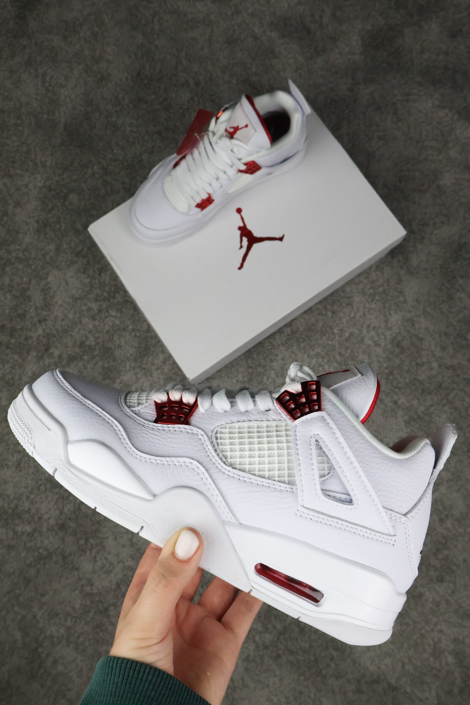 Air Jordan 4 Retro White/Red - Slika 3