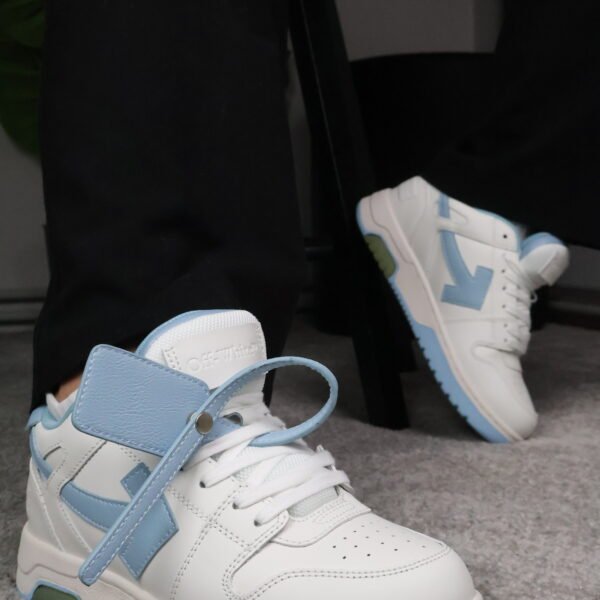Off-White Out-of-Office White / Light Blue