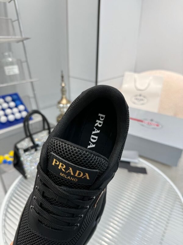 Prada Re-Nylon black sneakers - Slika 4
