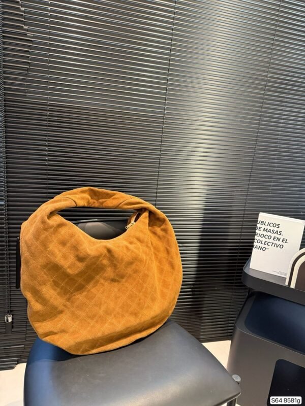 Yves Saint Laurent Hobo Shoulder Bag Suede - Slika 4