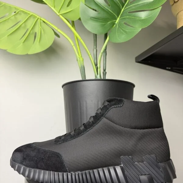 Hermes Bouncing Sneaker Black