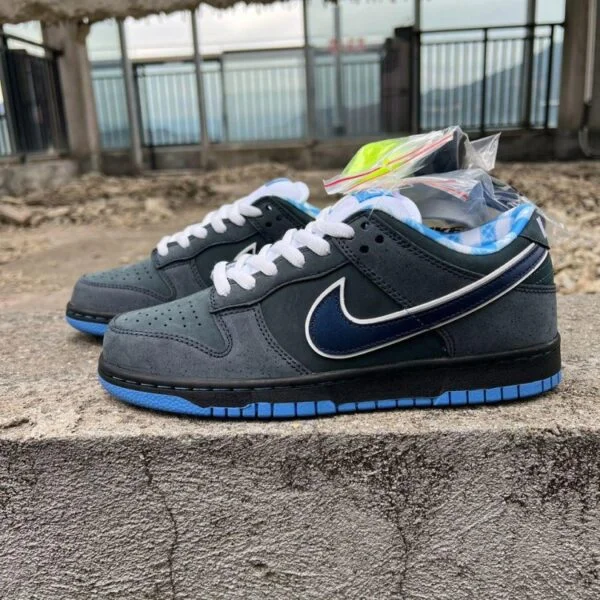 Nike SB Dunk Low Premium "Blue Lobster"
