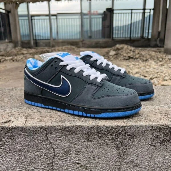 Nike SB Dunk Low Premium "Blue Lobster"