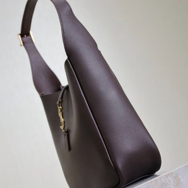 Saint Laurent LE 5 À 7 SMALL ARABICA