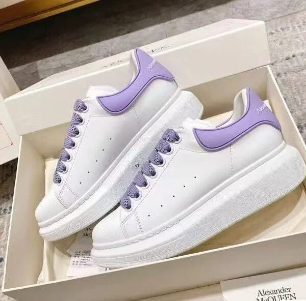 Alexander McQueen "Purple"